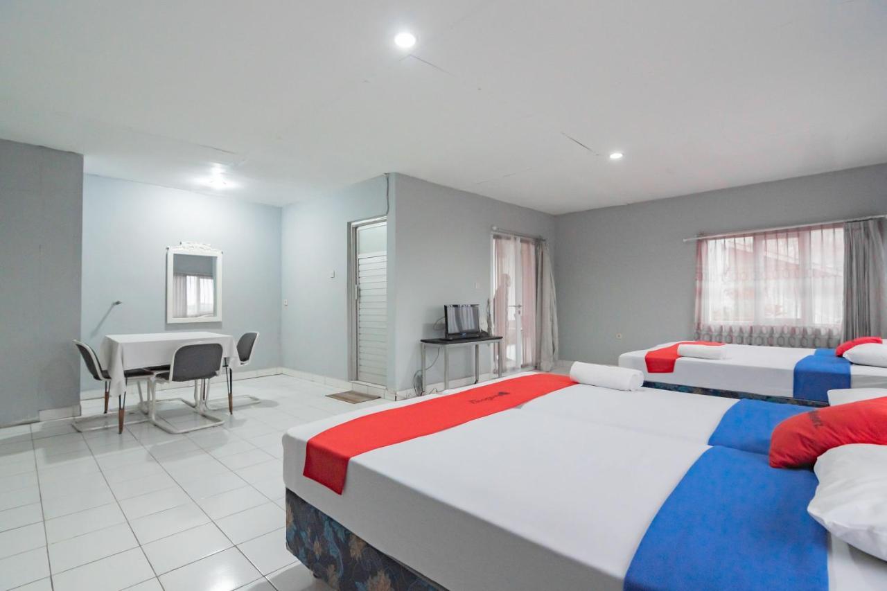 Reddoorz At Jalan Raya Lembang Hotel Padasul Exterior photo